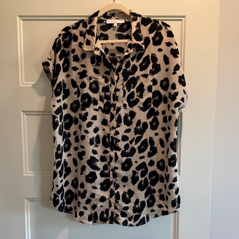 Karlie Black and Cream Patterned Blouse NWOT